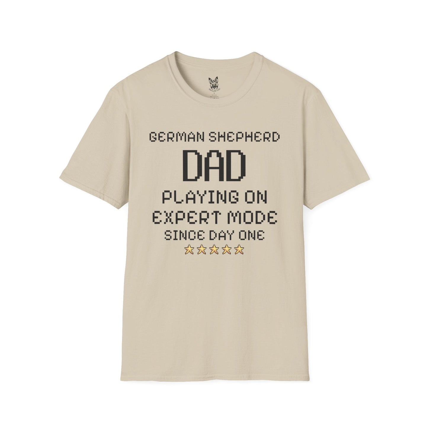 T-Shirt Sand / S Expert Mode Dad – Gamer German Shepherd T-Shirt (UK)