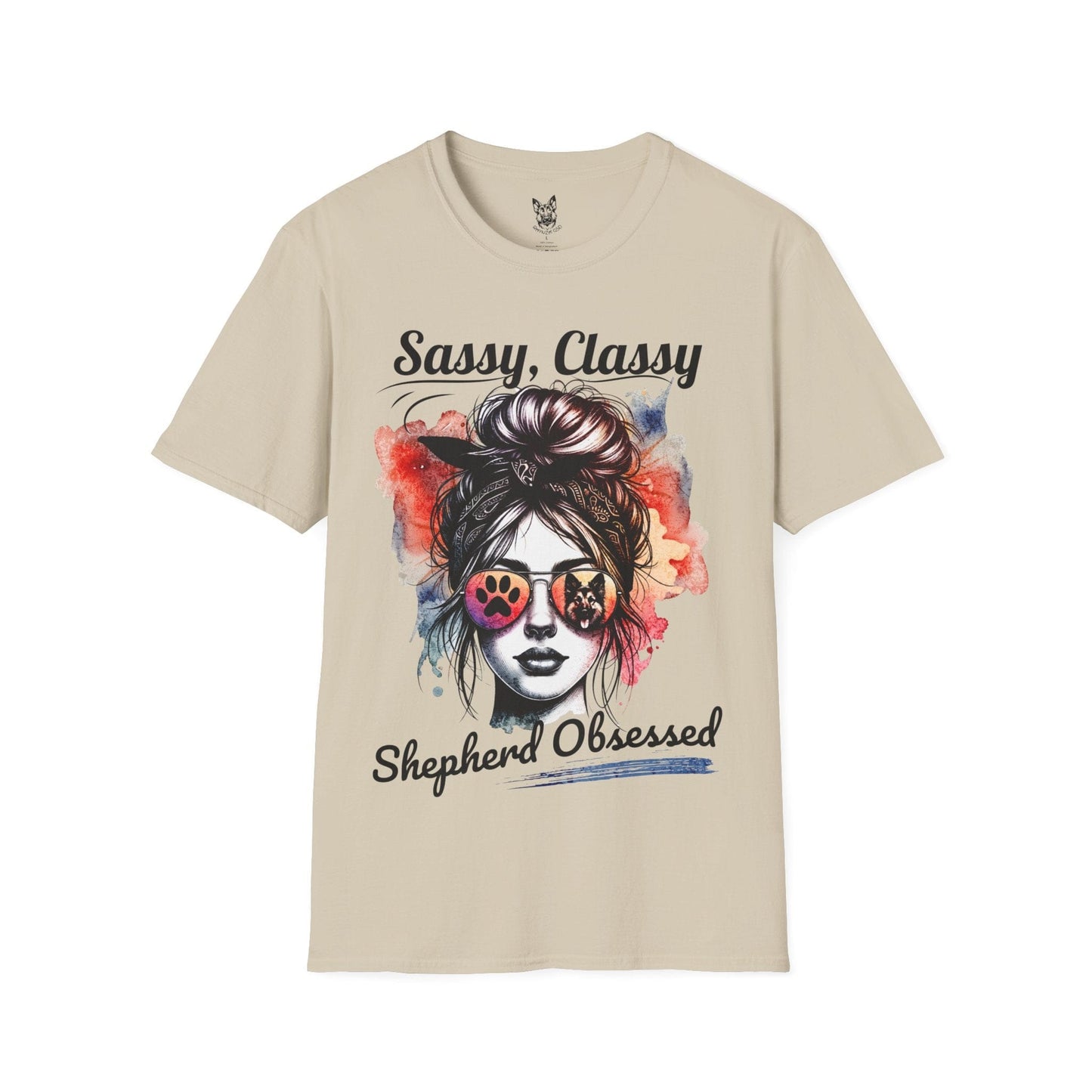T-Shirt Sand / S Sassy, Classy, Shepherd-Obsessed – Glam German Shepherd T-Shirt (UK)