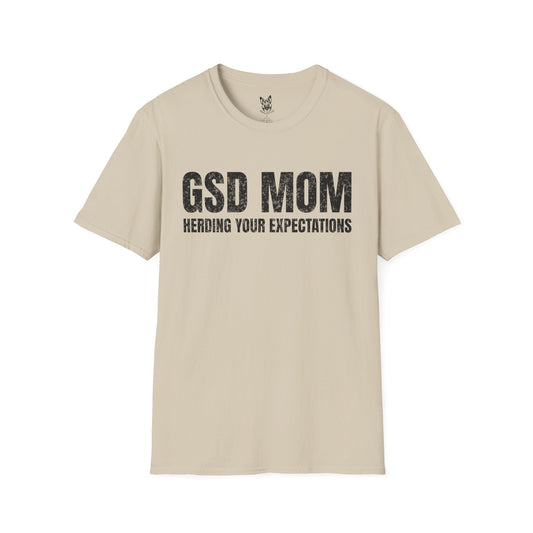 T-Shirt Sand / S Expectation Herder – Relatable German Shepherd T-Shirt (UK)
